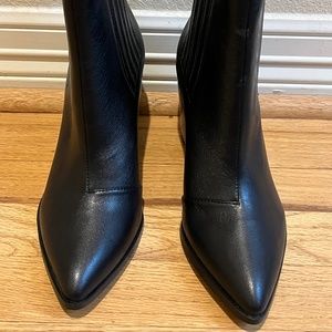 Nasty Gal Faux Patent Leather Low Rise Boots Women Size 10 in Black BRAND NEW